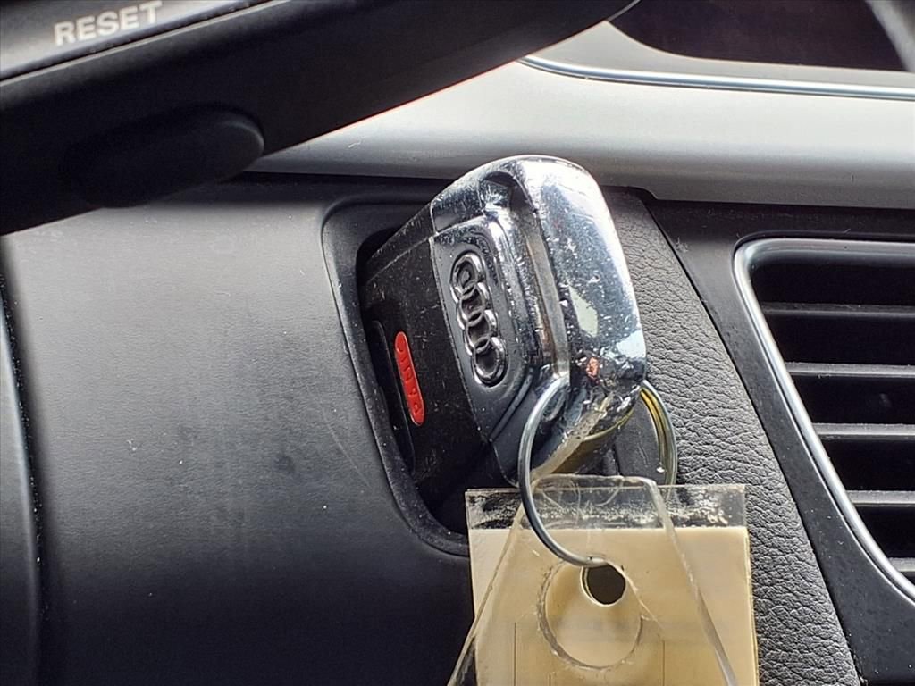 Used 2015 Audi A4 2.0T Premium image 28