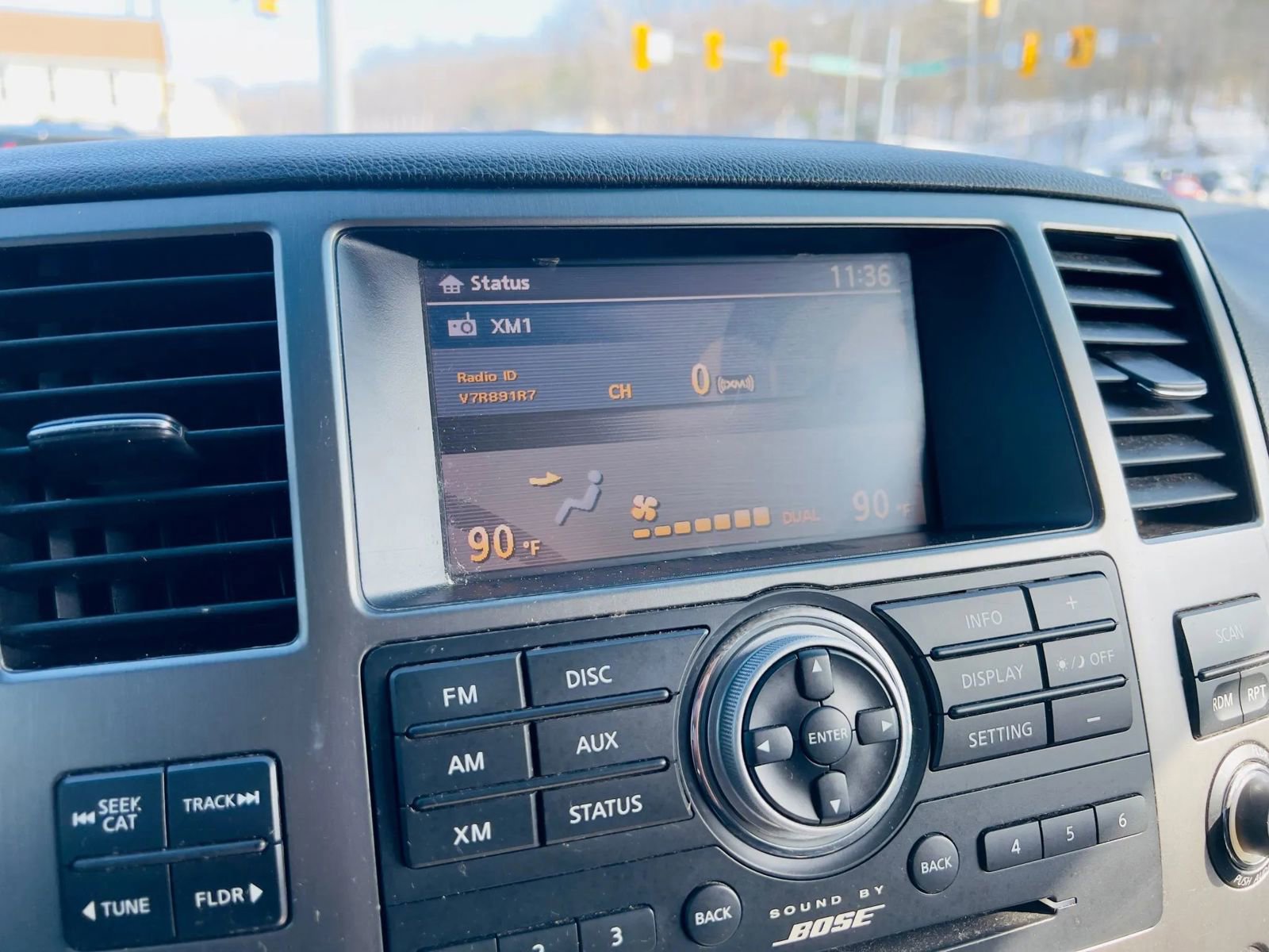 Used 2014 Nissan Armada SL image 32