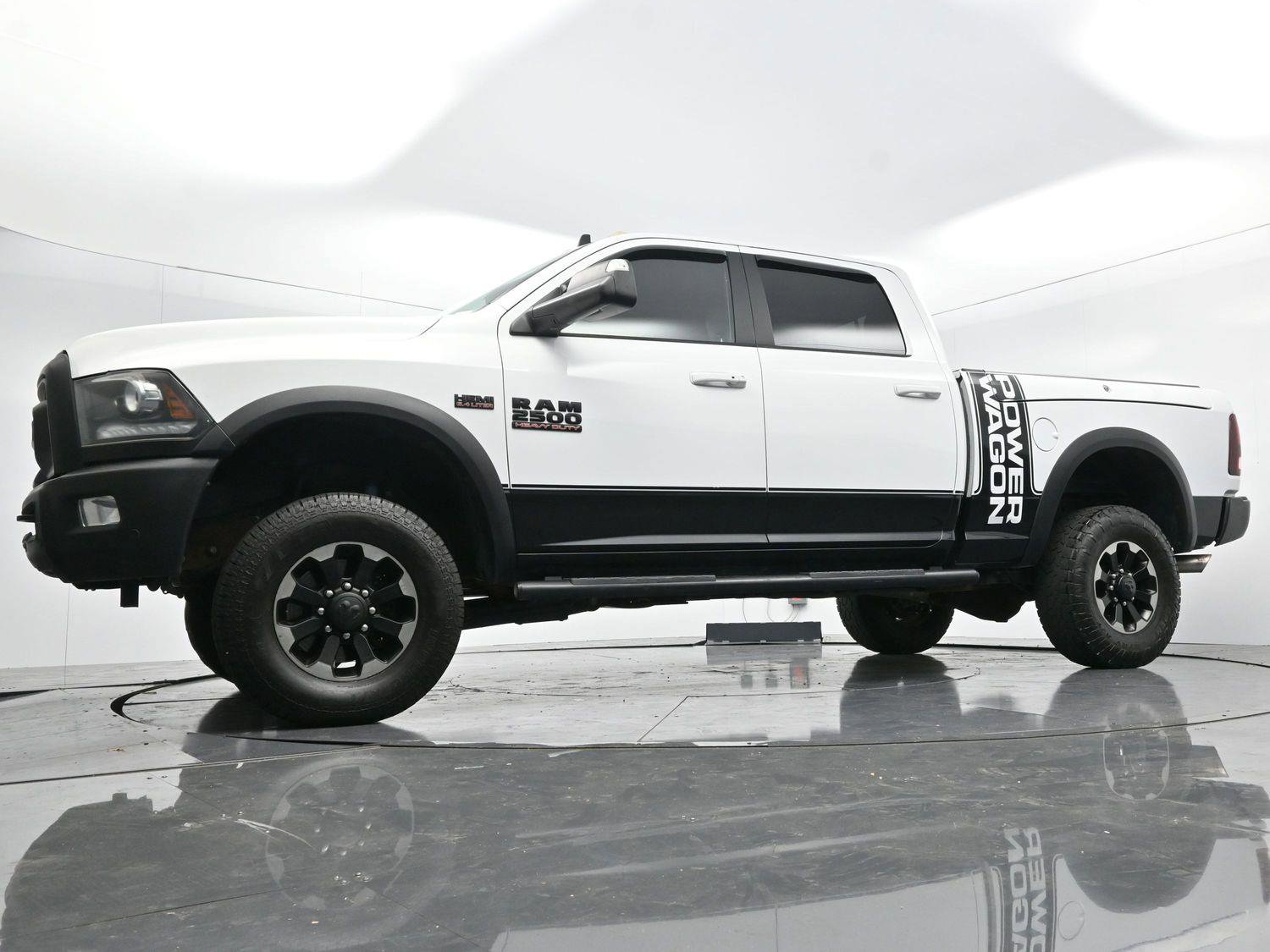 Used 2018 RAM 2500 Power Wagon w/ Leather & Luxury Group image 46