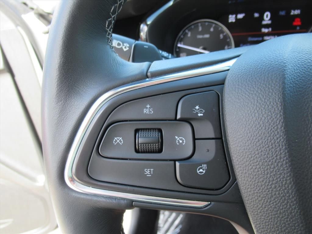 Used 2023 Buick Envision Essence w/ Sport Touring Package image 20