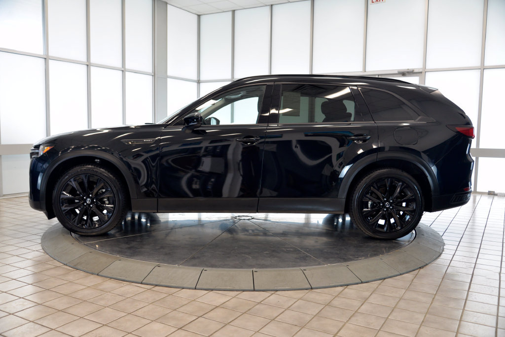 Certified 2025 MAZDA CX-90 Plug-In Hybrid w/Premium Sport AWD/4WD image 5