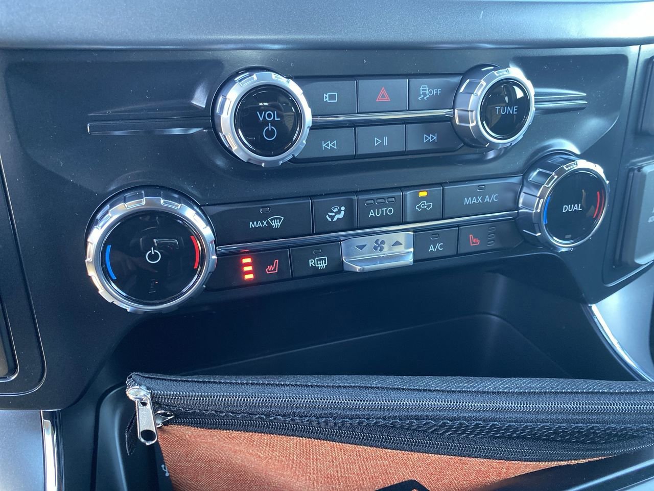 New 2025 Ford F150 XLT w/ Equipment Group 302A MID image 26