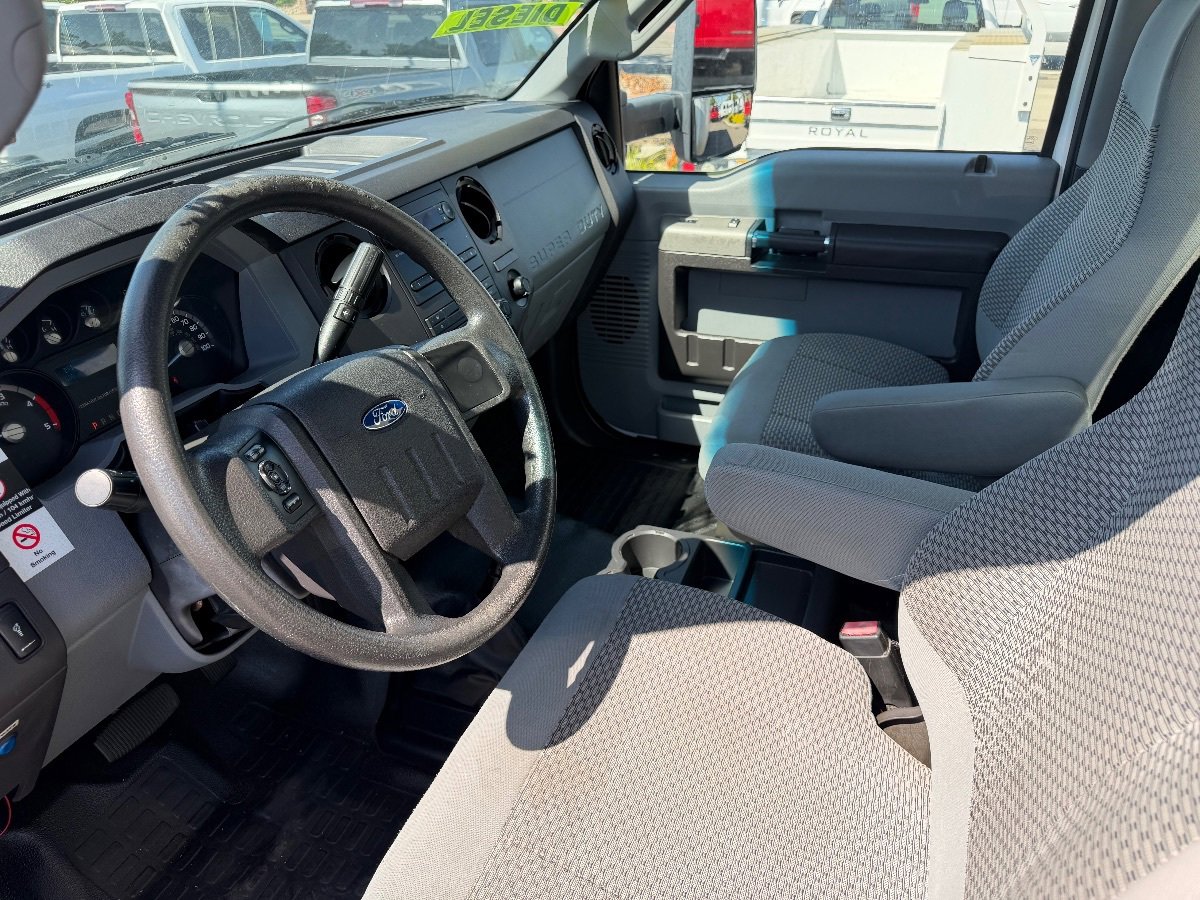 Used 2016 Ford F650 2WD Regular Cab Super Duty image 11