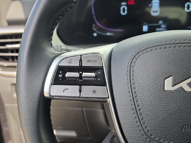 Certified 2025 Kia Telluride S FWD image 20