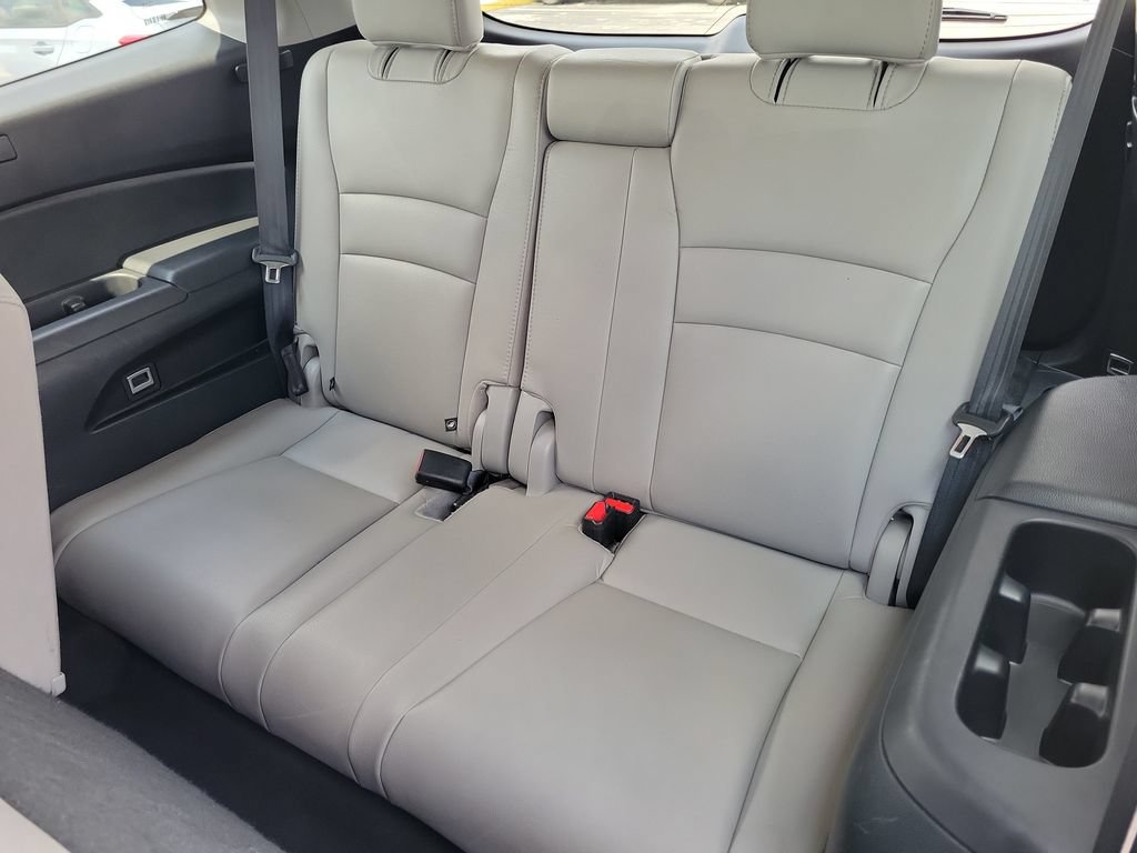 Used 2022 Honda Pilot Special Edition image 10