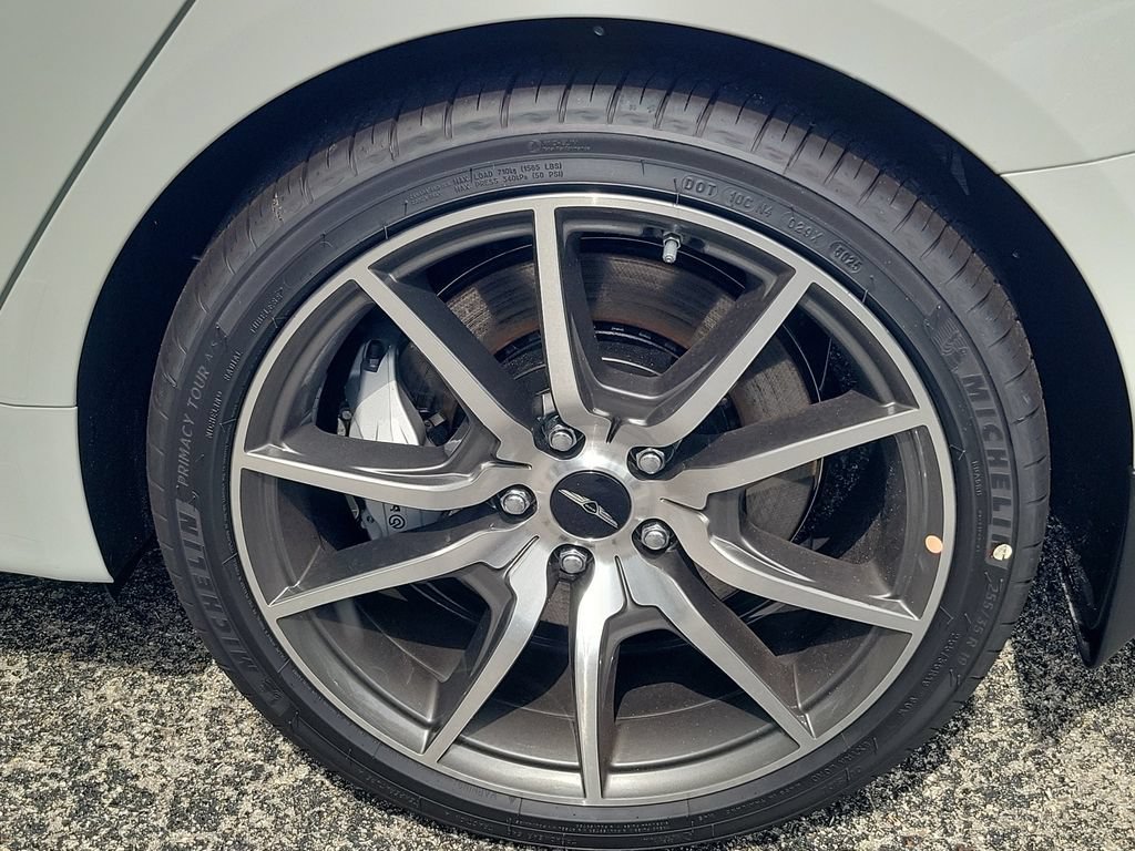New 2026 Genesis G70 2.5T RWD image 3