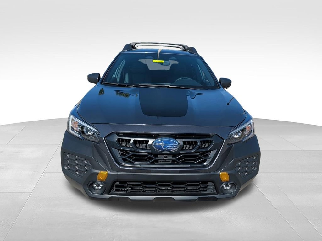 Used 2025 Subaru Outback Wilderness AWD/4WD image 2