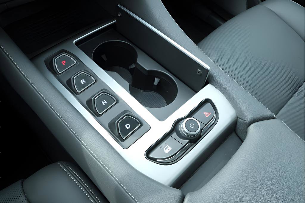 Used 2024 VinFast VF 9 Plus AWD/4WD image 15