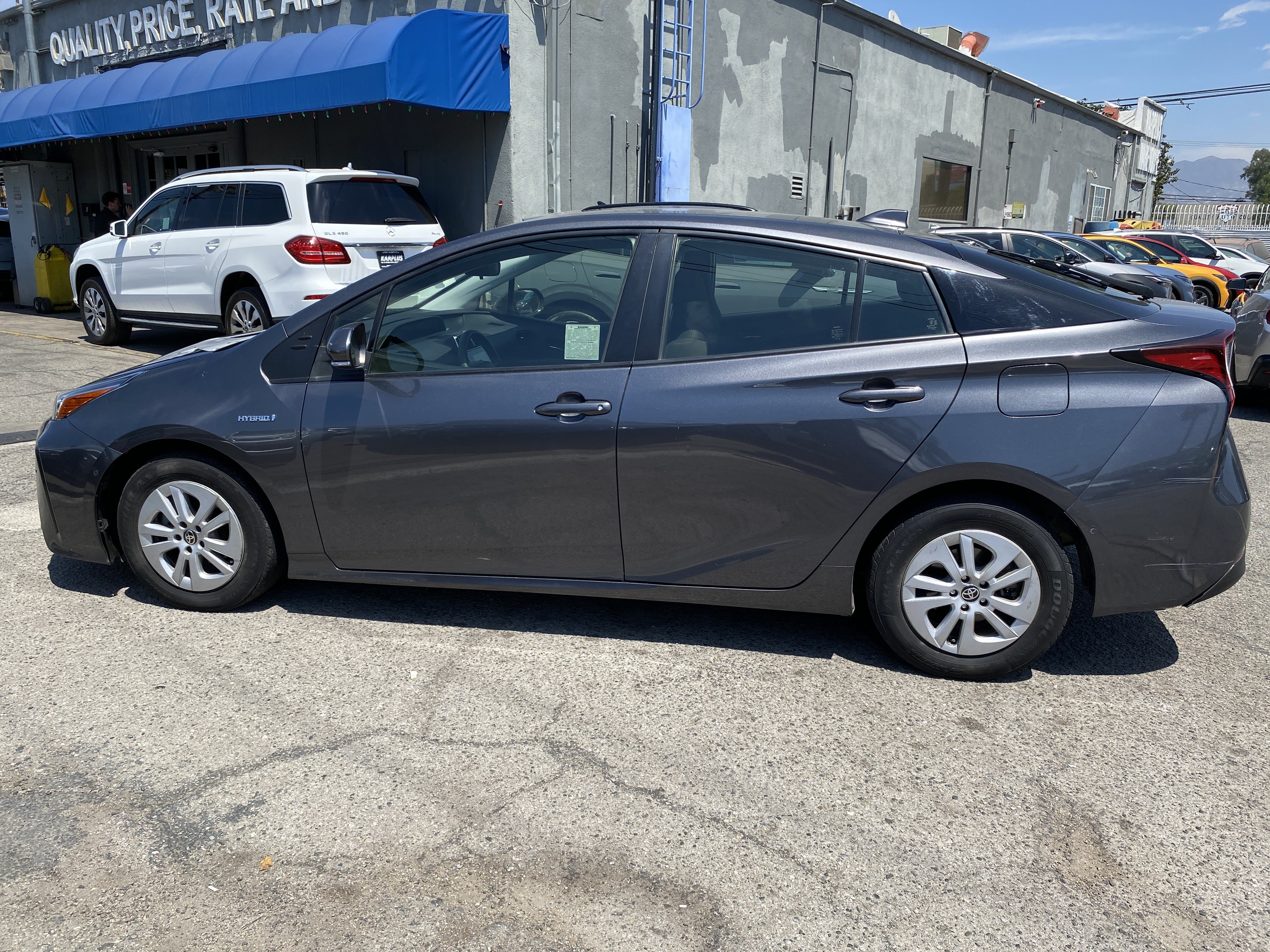 Used 2021 Toyota Prius LE FWD image 13
