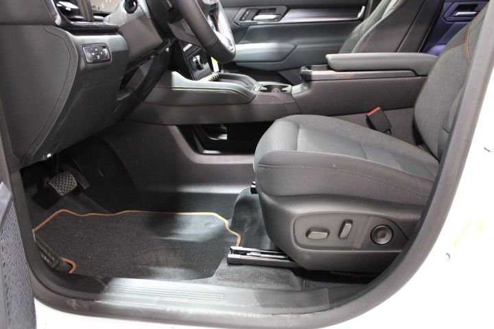 New 2026 GMC Terrain AT4 image 19