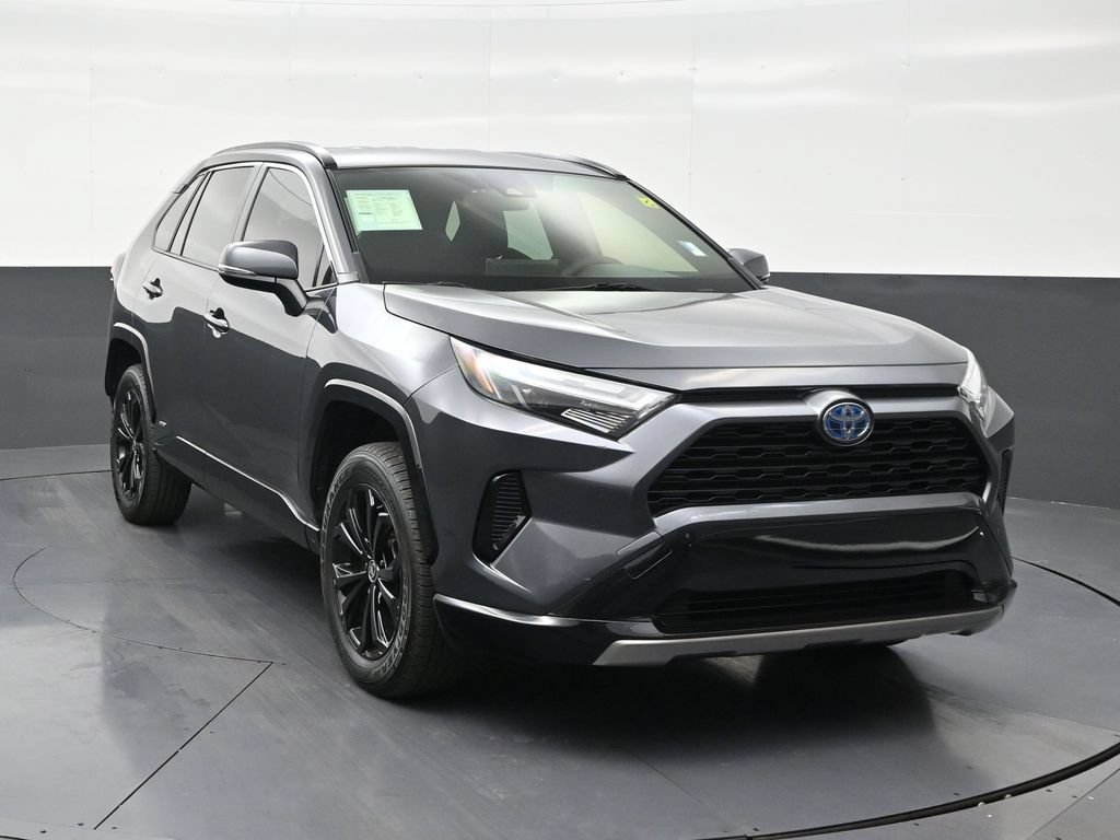 Used 2023 Toyota RAV4 SE AWD/4WD image 7
