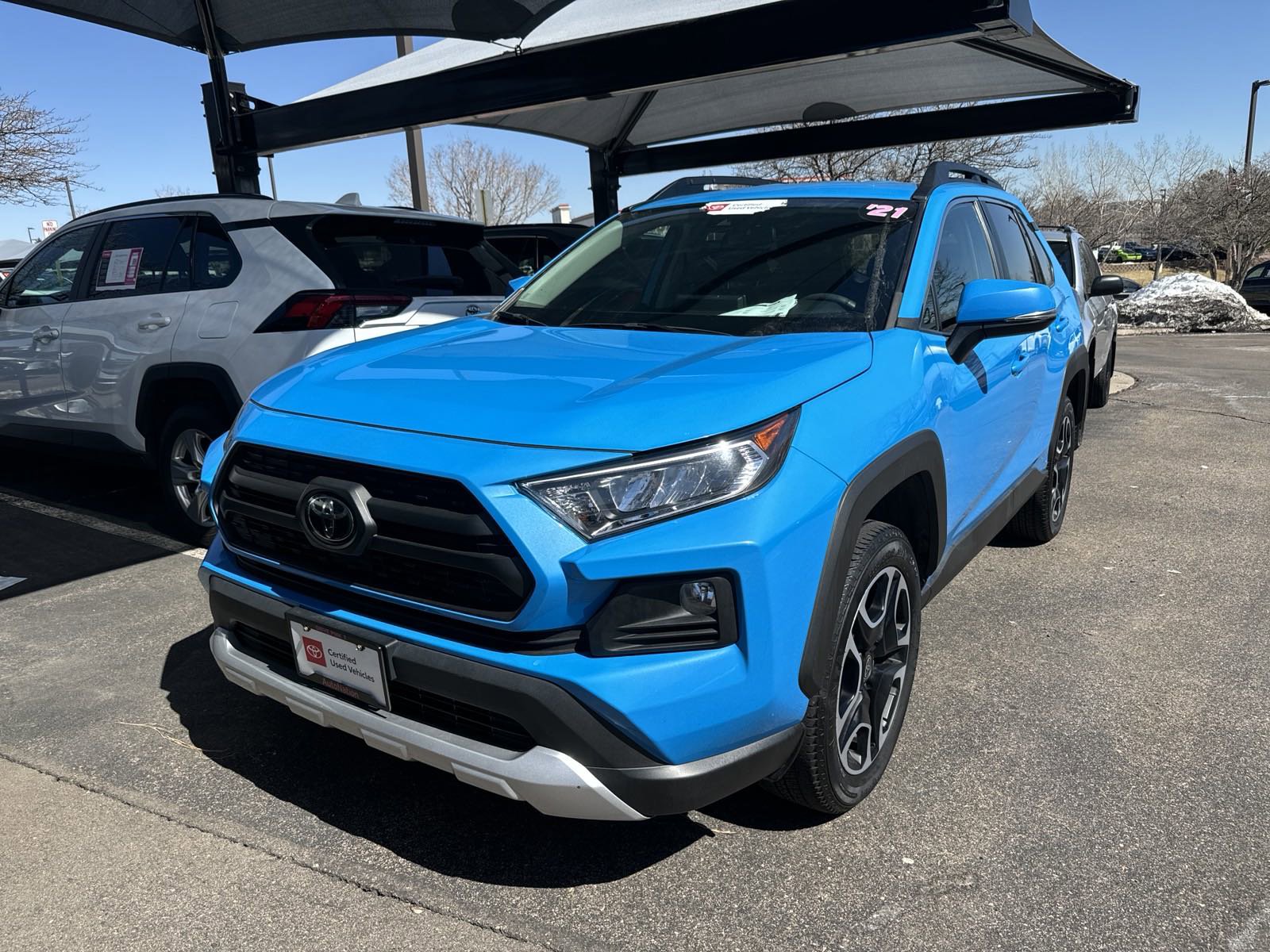 Used 2021 Toyota RAV4 AWD image 2