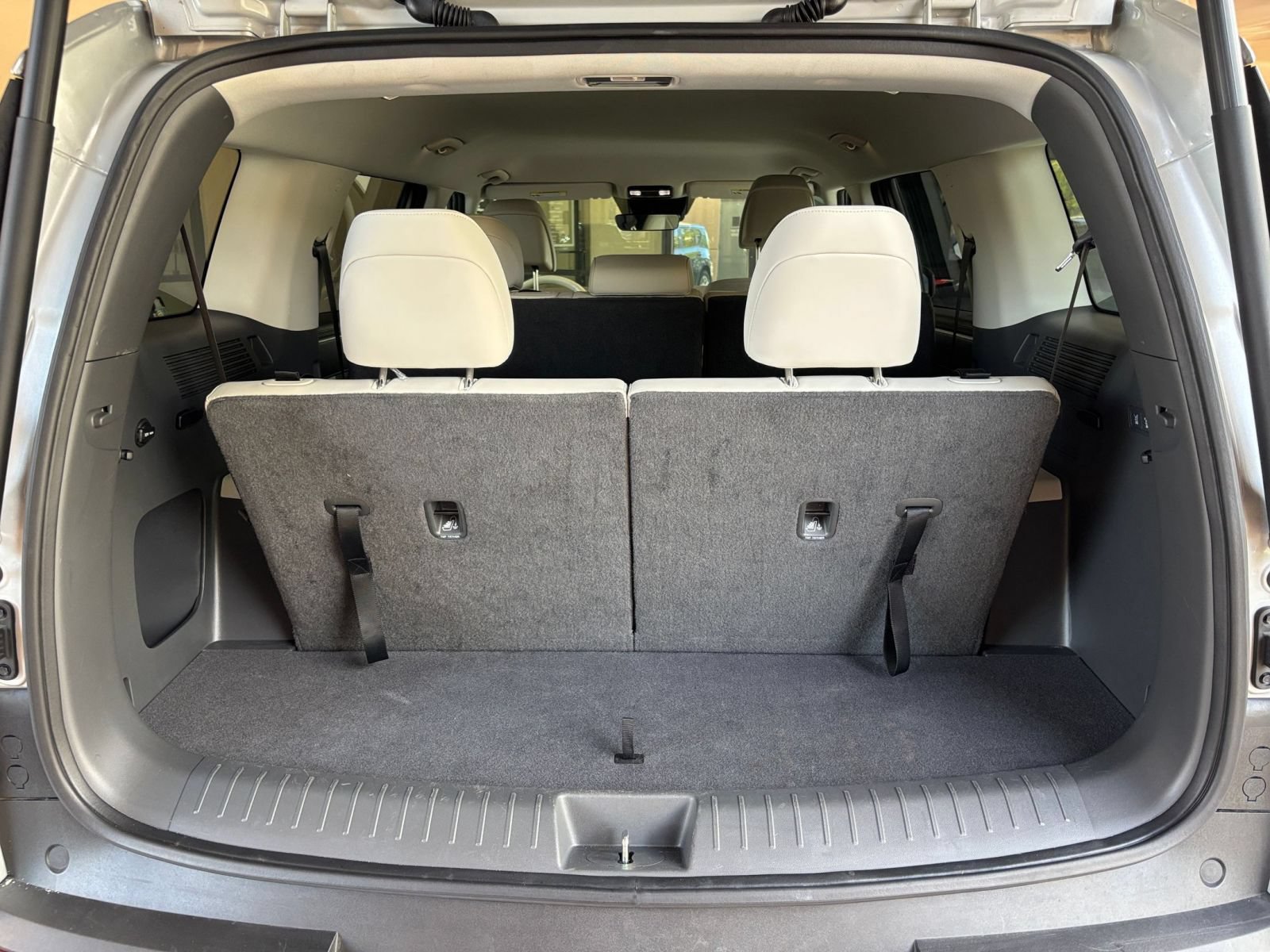Used 2026 Hyundai Santa Fe SEL FWD image 34