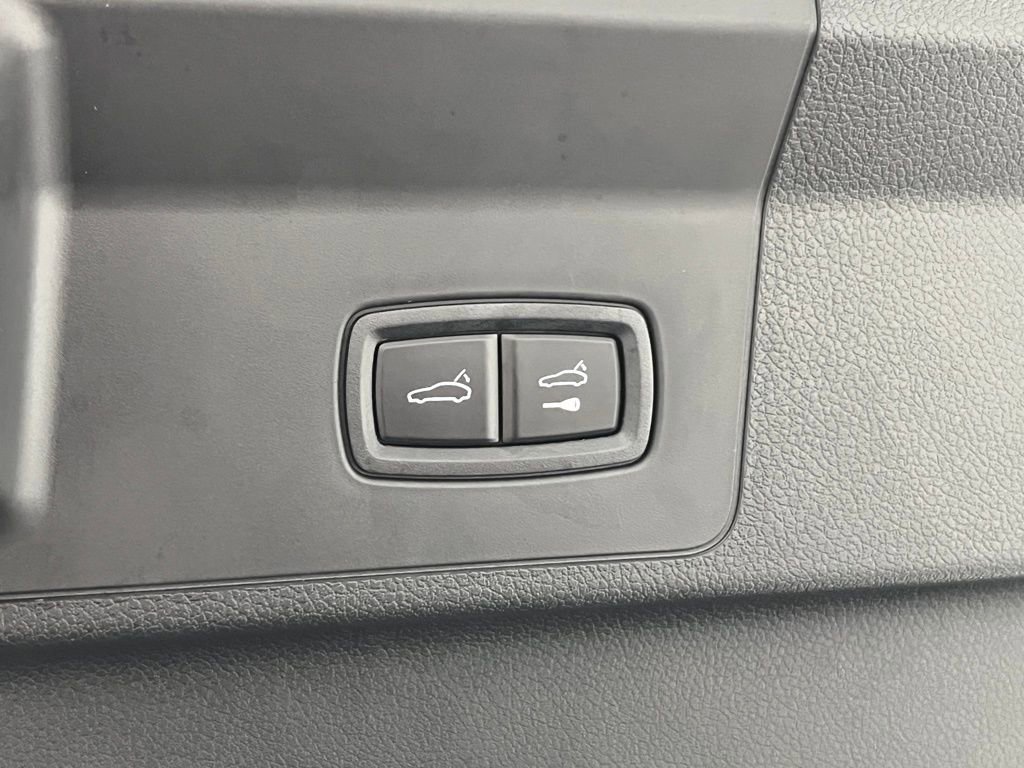 Certified 2025 Porsche Panamera Turbo image 44