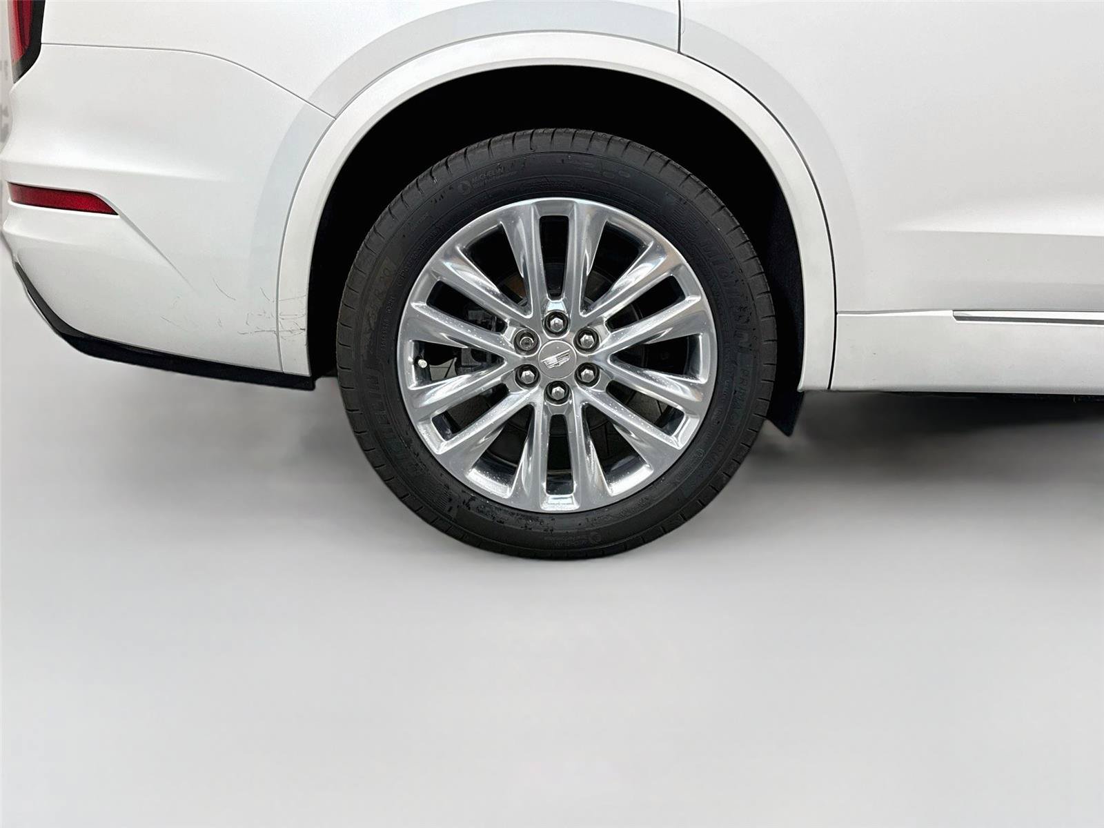 Used 2020 Cadillac XT6 Premium Luxury FWD image 18