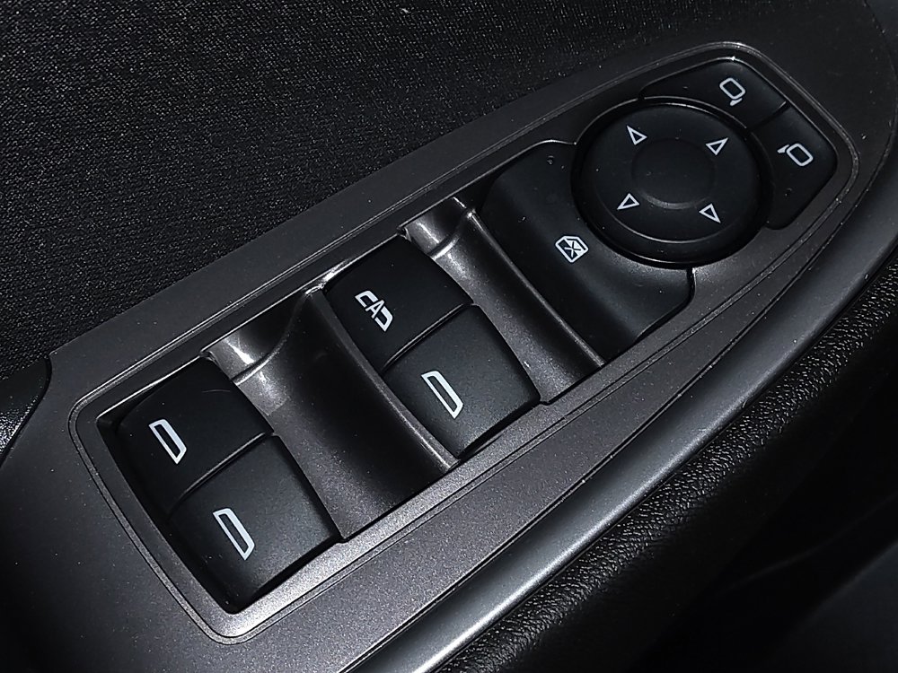 Used 2024 Chevrolet Malibu LT image 27