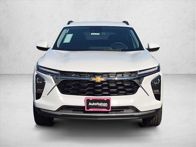 New 2026 Chevrolet Trax LT w/ Driver Confidence Package FWD image 6