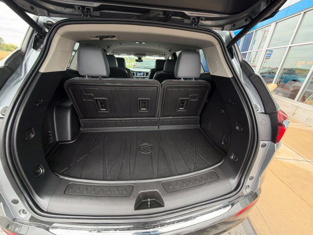 Used 2021 Buick Enclave Premium w/ Surround and Sites Package AWD/4WD image 25