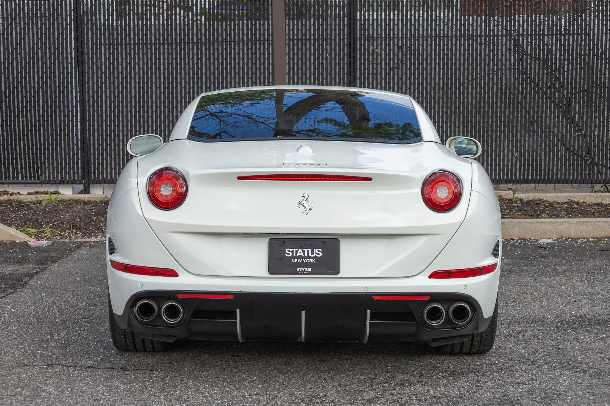 Used 2016 Ferrari California T RWD image 50