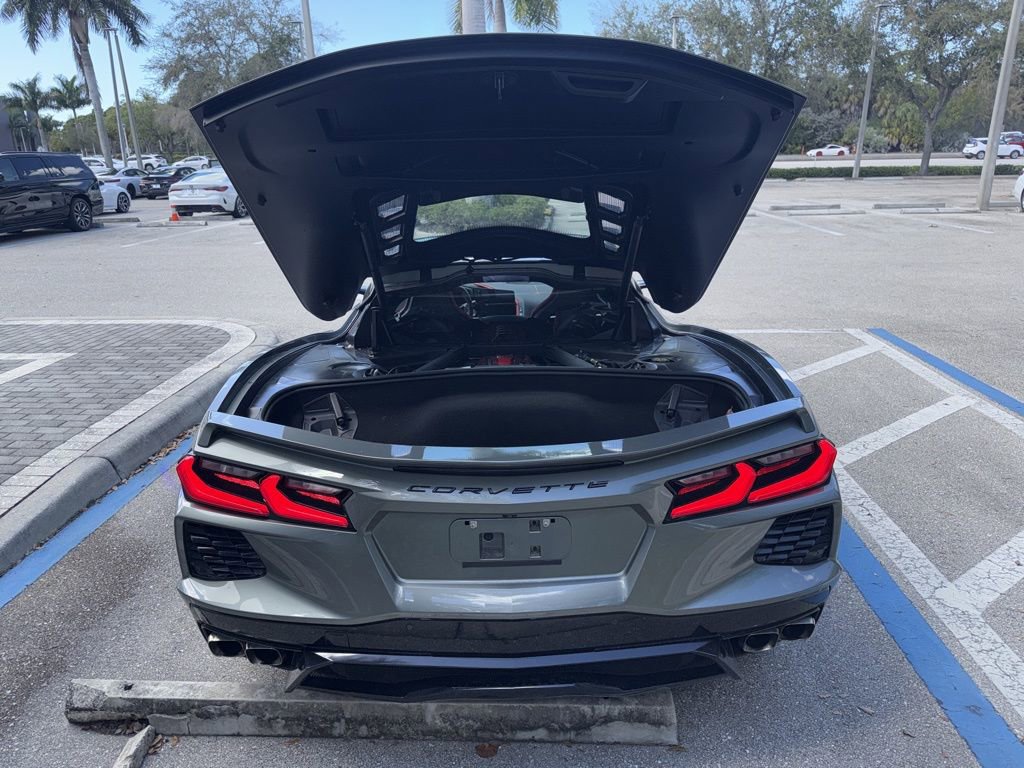 Used 2023 Chevrolet Corvette Stingray Preferred Cpe w/ Battery Protection Package image 12