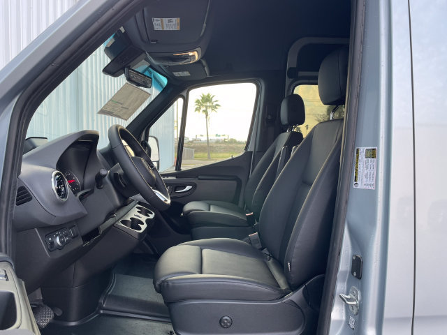 New 2025 Mercedes-Benz Sprinter 2500 image 20