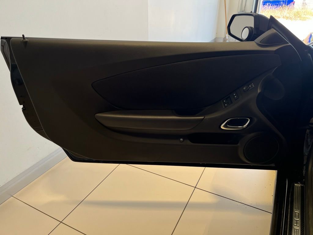 Used 2014 Chevrolet Camaro SS w/ RS Package RWD image 19