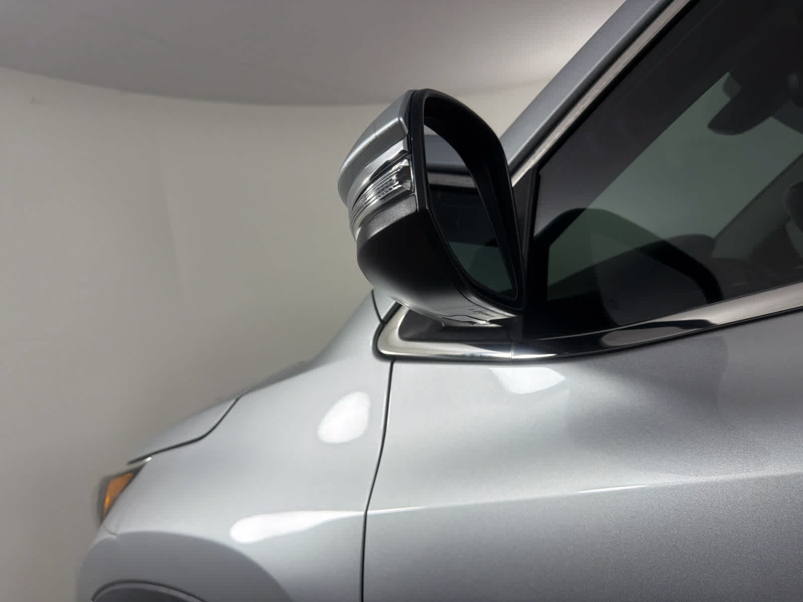 Used 2018 Toyota Highlander Limited AWD/4WD image 13