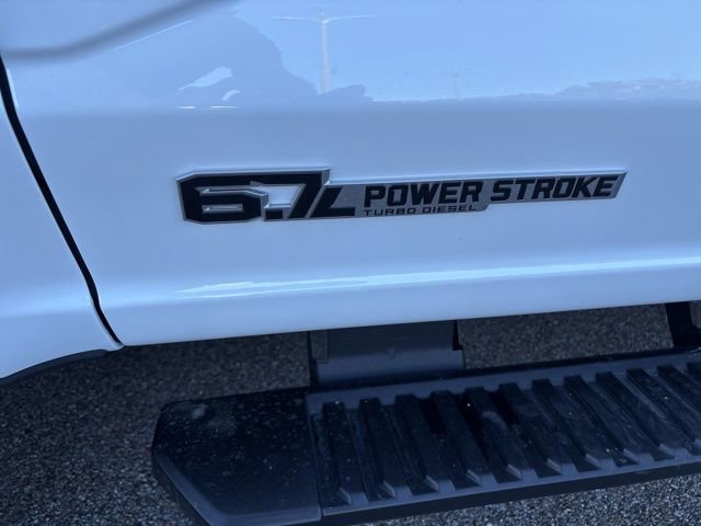 New 2026 Ford F350 XL w/ XL Chrome Package image 4