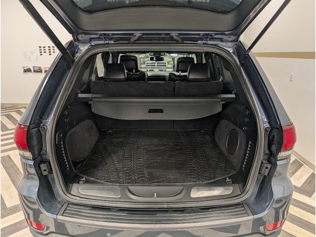 Used 2020 Jeep Grand Cherokee Trailhawk w/ Trailhawk Luxury Group image 27
