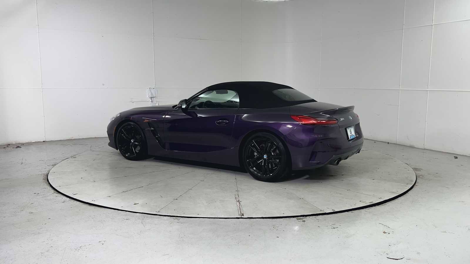 Used 2023 BMW Z4 sDrive30i w/ Premium Package image 4