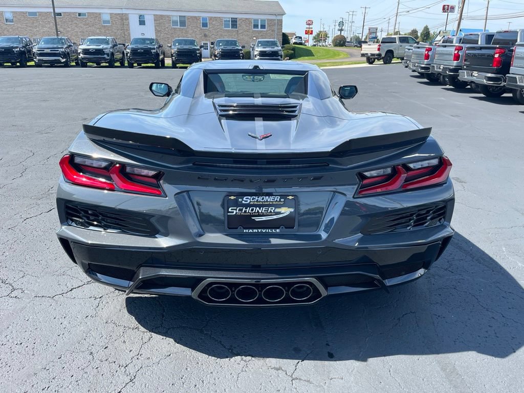 New 2027 Chevrolet Corvette Z06 RWD image 5
