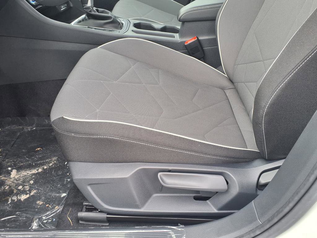 New 2026 Volkswagen Jetta Sport FWD image 10