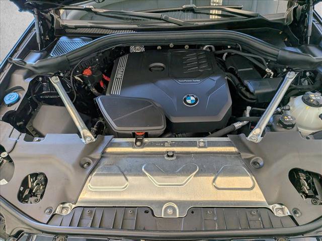 Used 2025 BMW X4 xDrive30i w/ Premium Package AWD/4WD image 25