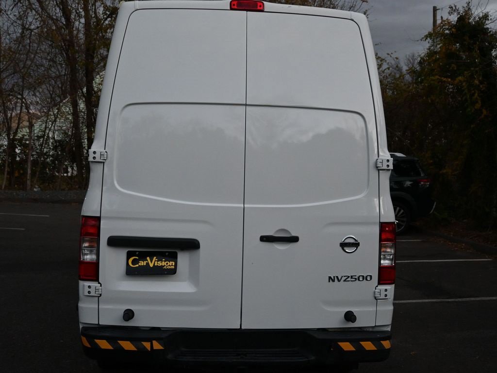 Used 2020 Nissan NV 2500 S image 7