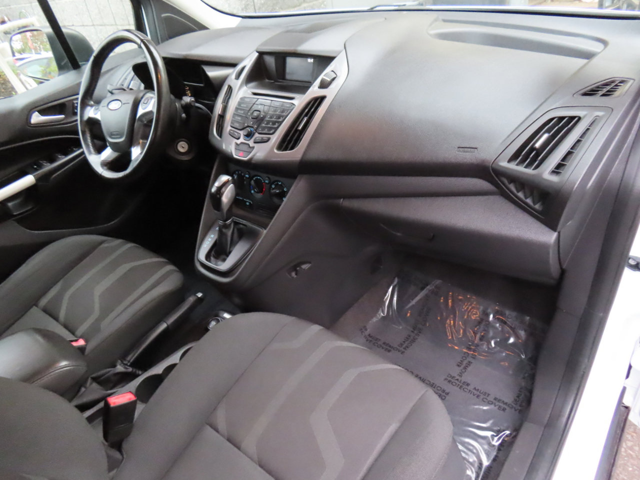 Used 2016 Ford Transit Connect XLT image 19