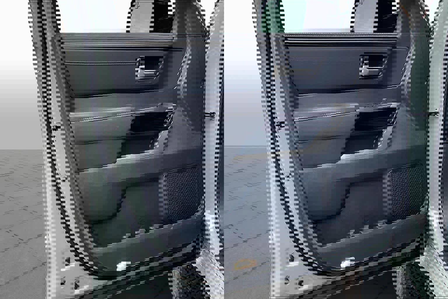 New 2026 Toyota Tundra Limited image 9