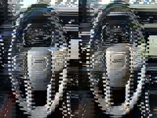 Used 2023 GMC Sierra 1500 Denali Ultimate image 26