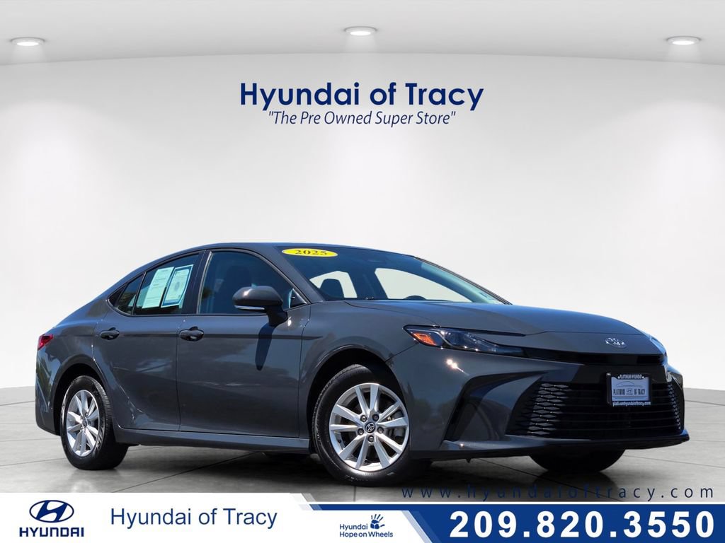 Used 2025 Toyota Camry LE w/ Convenience Package AWD/4WD image 1