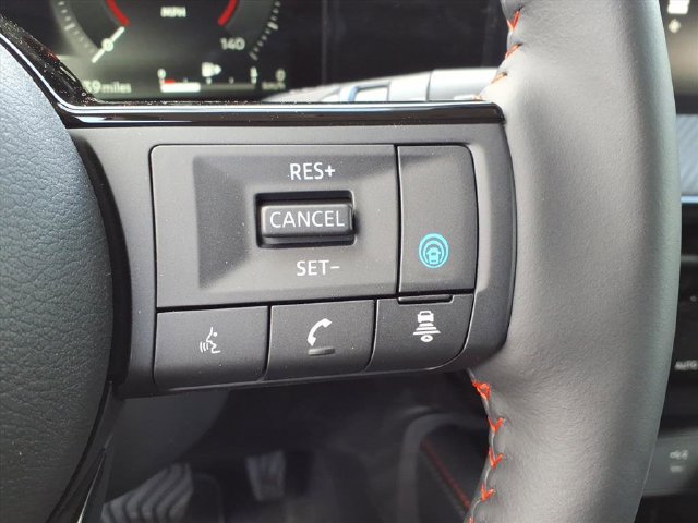 New 2026 Nissan Kicks SR w/ SR Premium Package FWD image 11