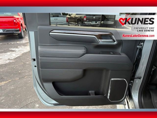 New 2026 GMC Sierra 3500 SLE w/ SLE Value Package image 15
