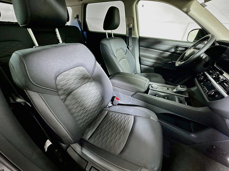 New 2026 Nissan Pathfinder SV w/ Cargo Package AWD/4WD image 27