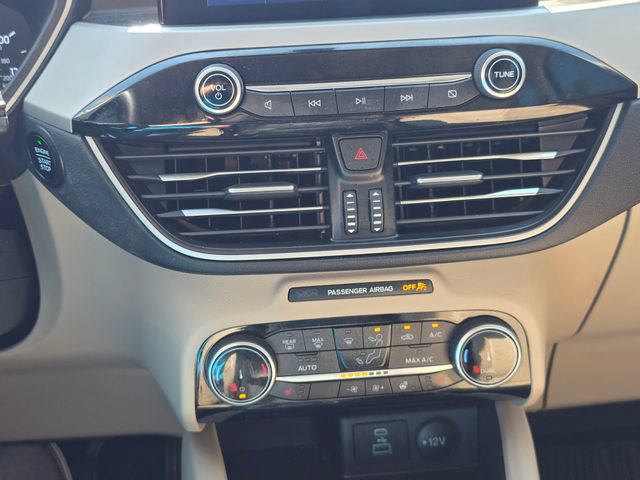 Used 2022 Ford Escape SEL AWD/4WD image 25