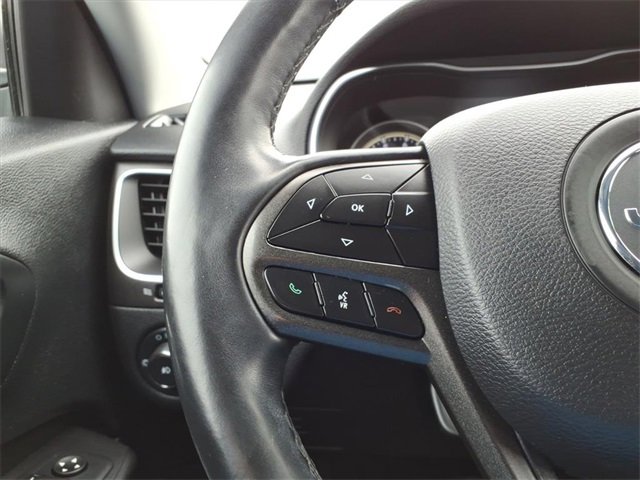 Used 2019 Jeep Cherokee Trailhawk w/ Cold Weather Group image 16