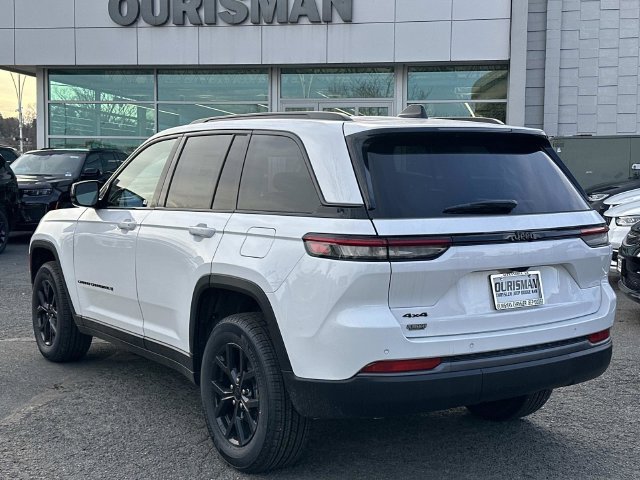 New 2026 Jeep Grand Cherokee Altitude AWD/4WD image 4