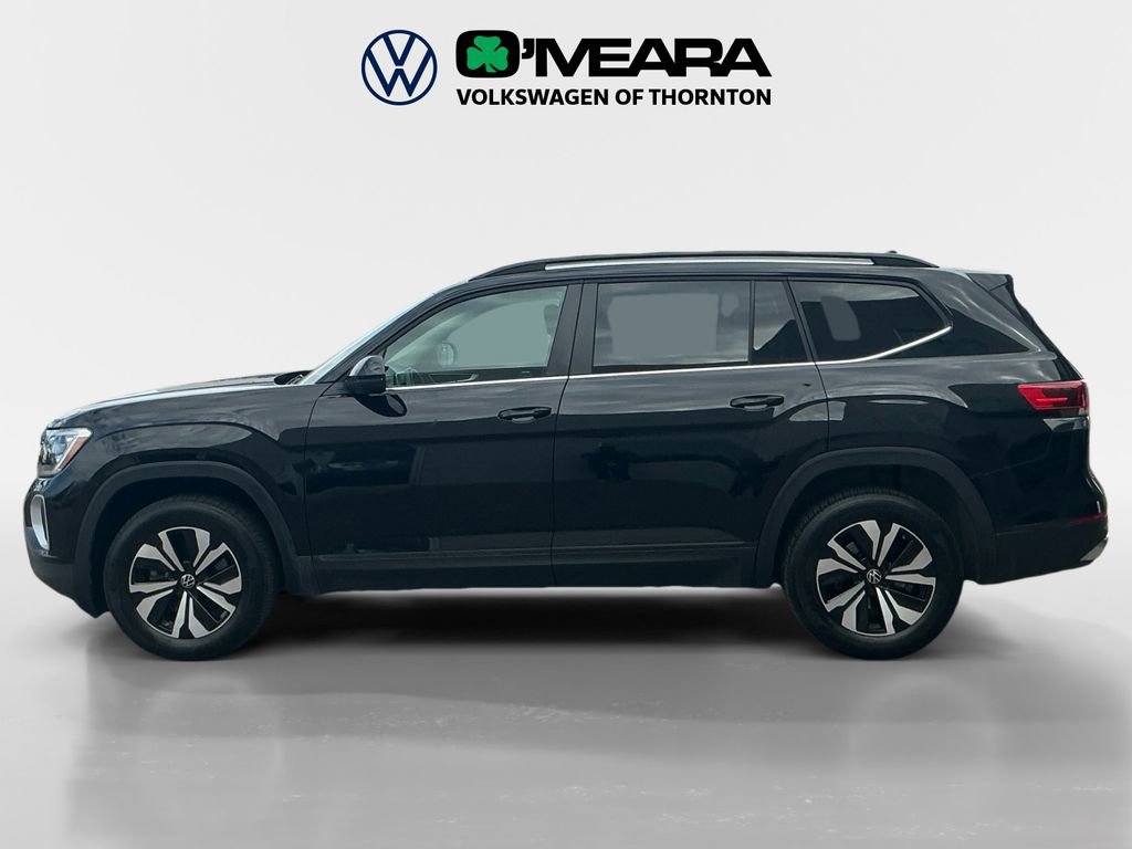 Used 2024 Volkswagen Atlas SE image 2