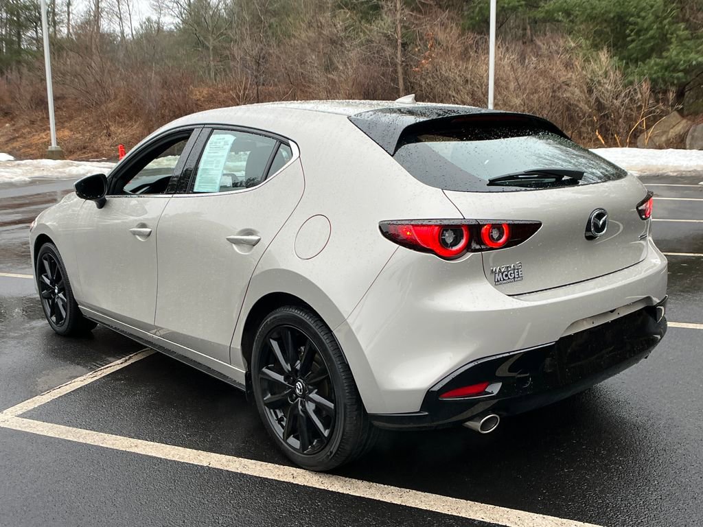 Used 2025 MAZDA MAZDA3 2.5 S Hatchback w/ Premium Pkg image 3