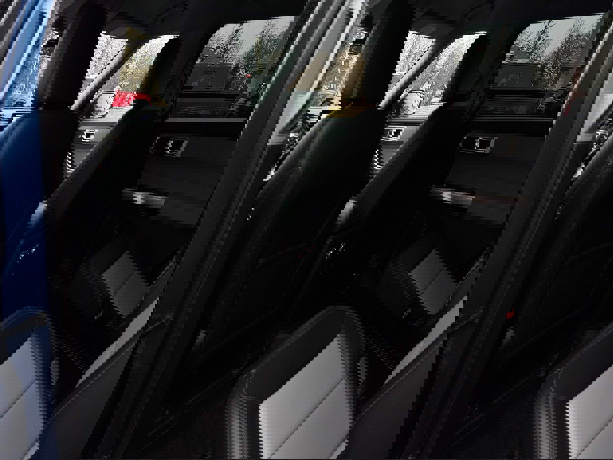 Used 2023 Ford Explorer XLT w/ Equipment Group 202A image 13