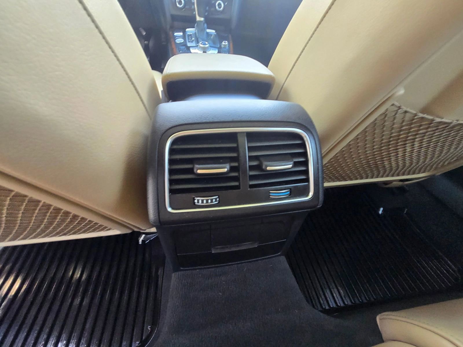 Used 2015 Audi A4 Premium Plus w/ Technology Package image 11