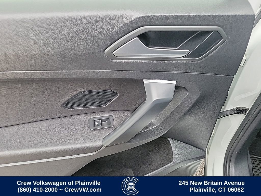 Used 2019 Volkswagen Tiguan SE image 49