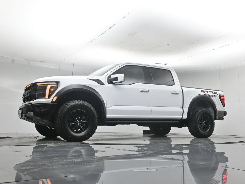 Used 2025 Ford F150 Raptor AWD/4WD image 47